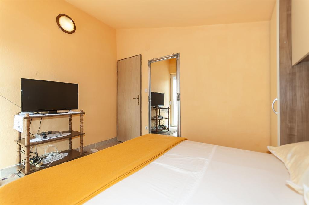רוגוזניצה Apartments Luca מראה חיצוני תמונה